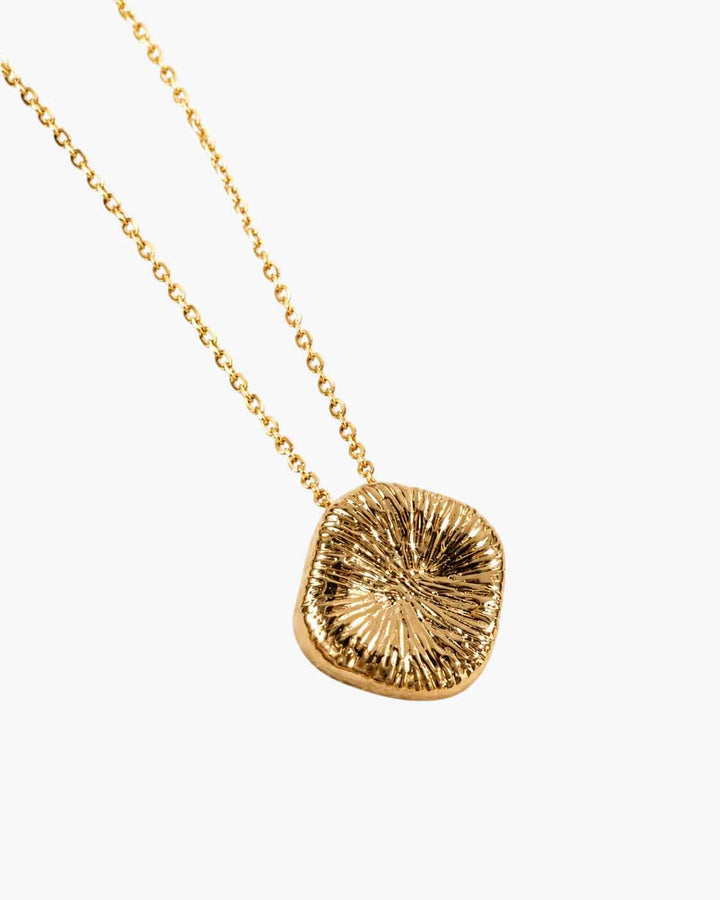 Collar Clara