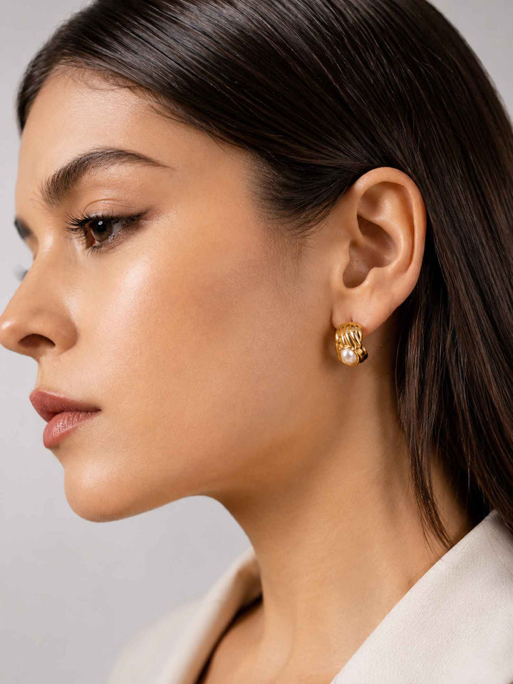Dawn Pearl Gold Earrings
