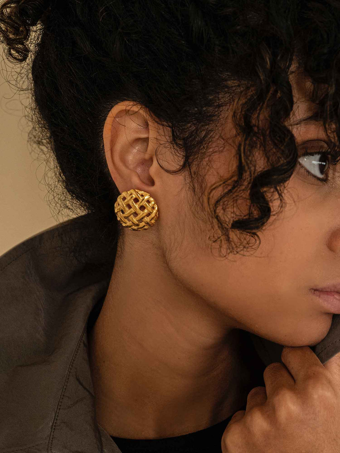 Mira Woven Gold Circle Earrings