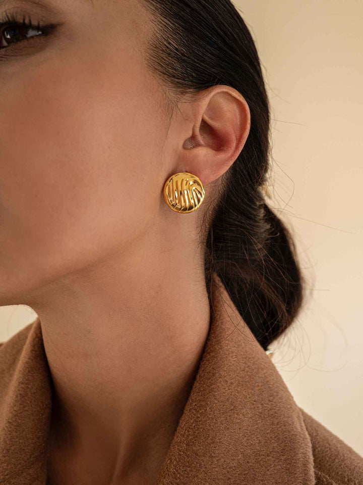 Wave Round Gold Earrings