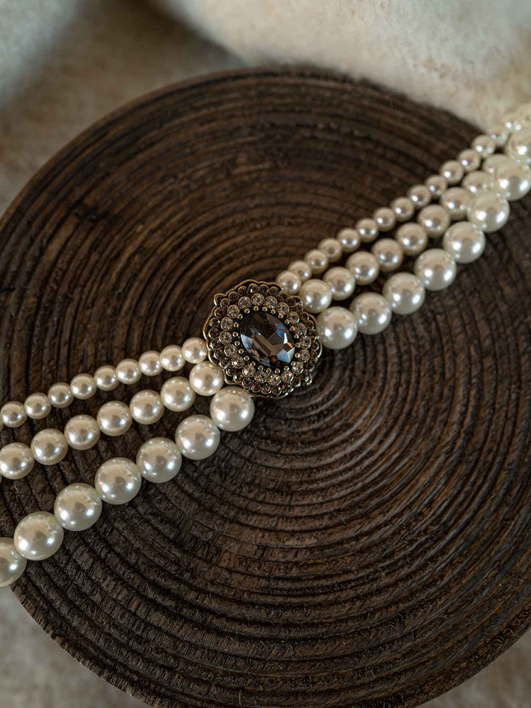 Margaux Vintage Pearl Choker Necklace