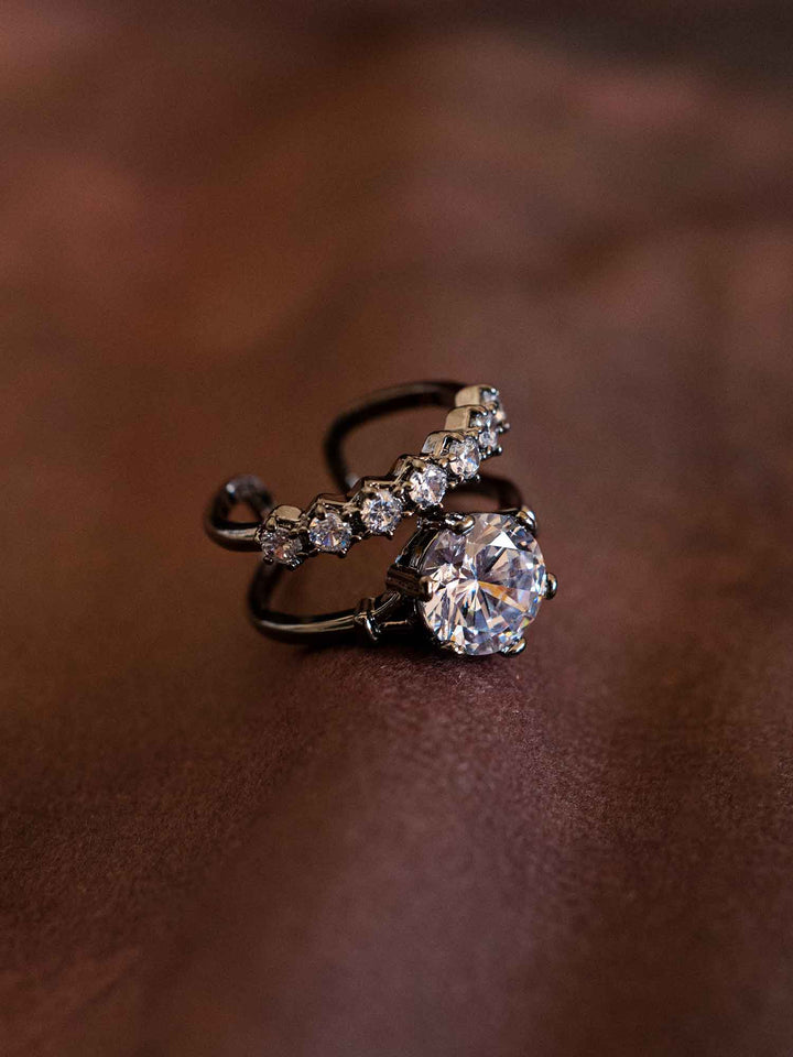 Leora Statement Ring