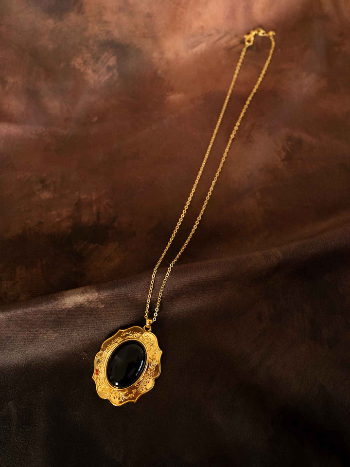 Ramira Necklace Black