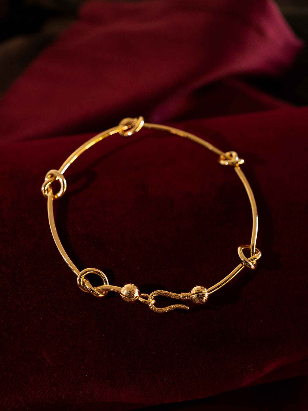Zelma Bangle