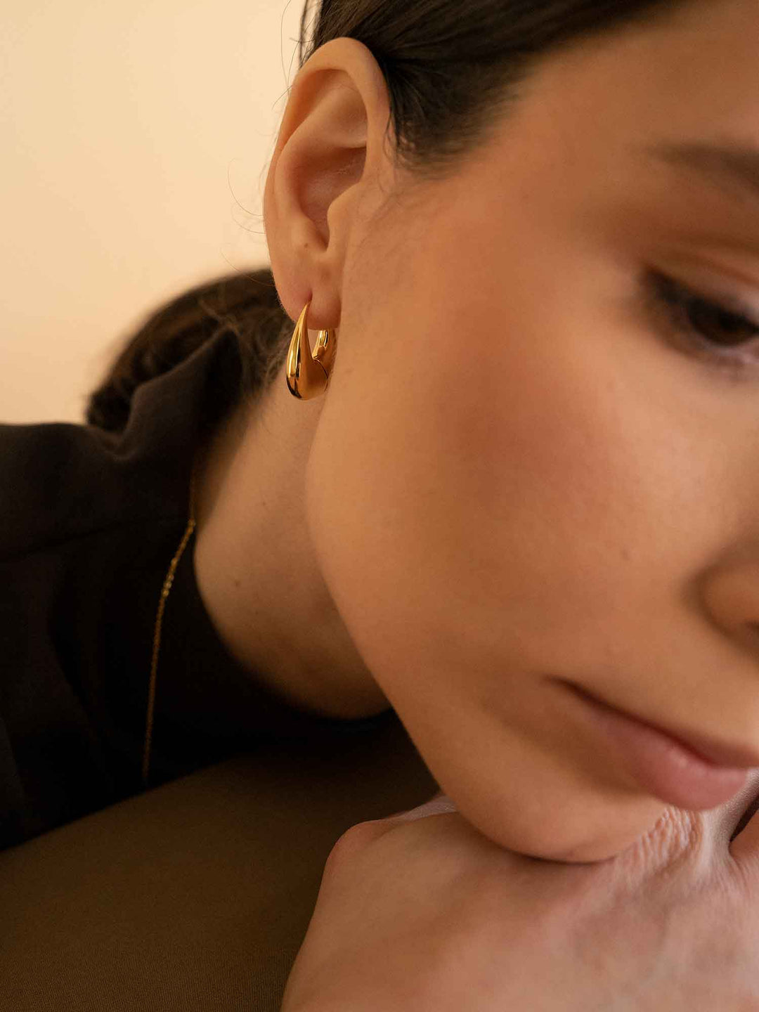 Lillian Hoop Earrings