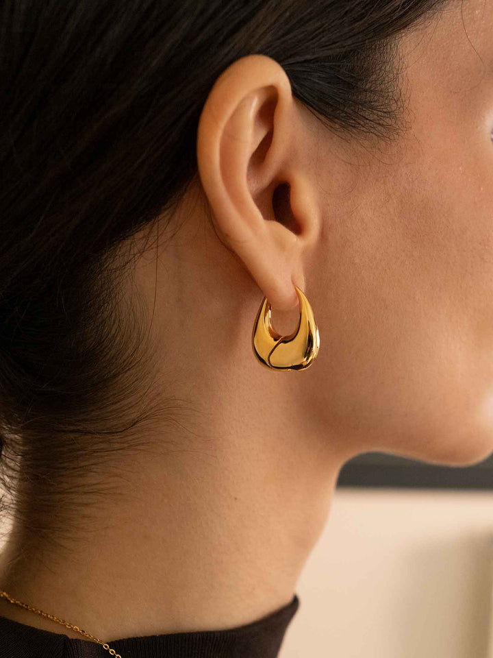 Lillian Hoop Earrings