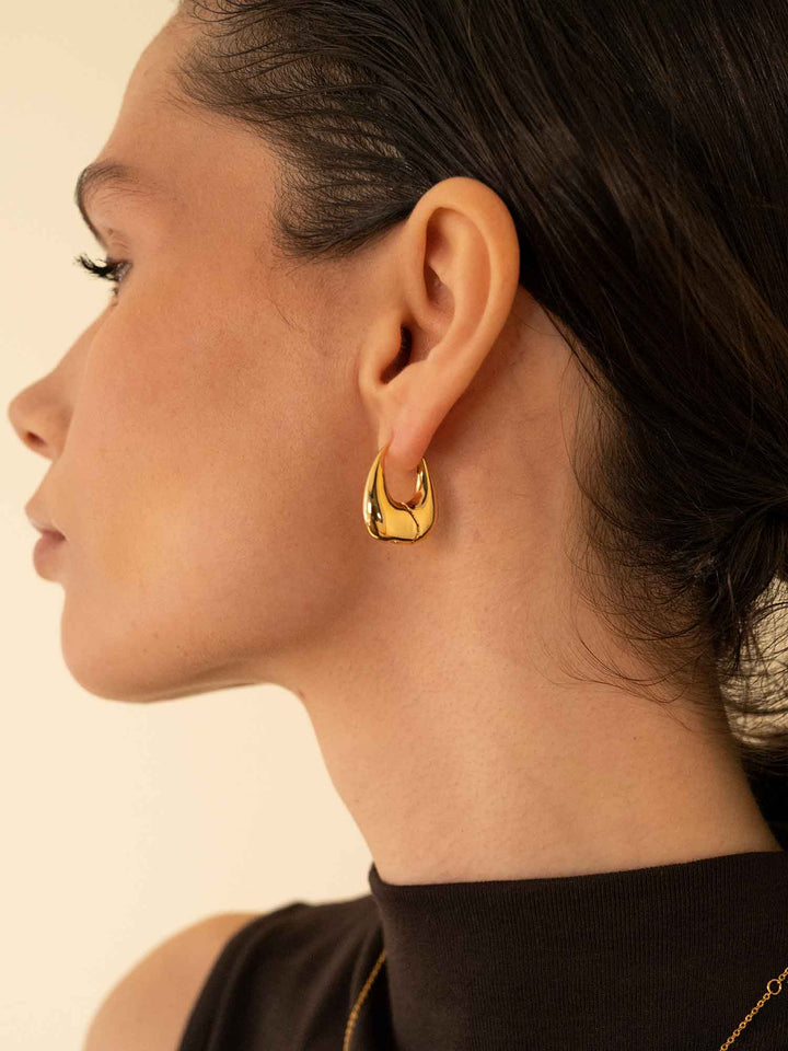 Lillian Hoop Earrings