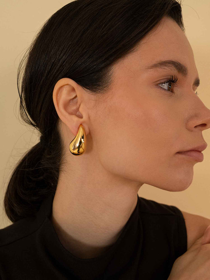 Titania Earrings Medium