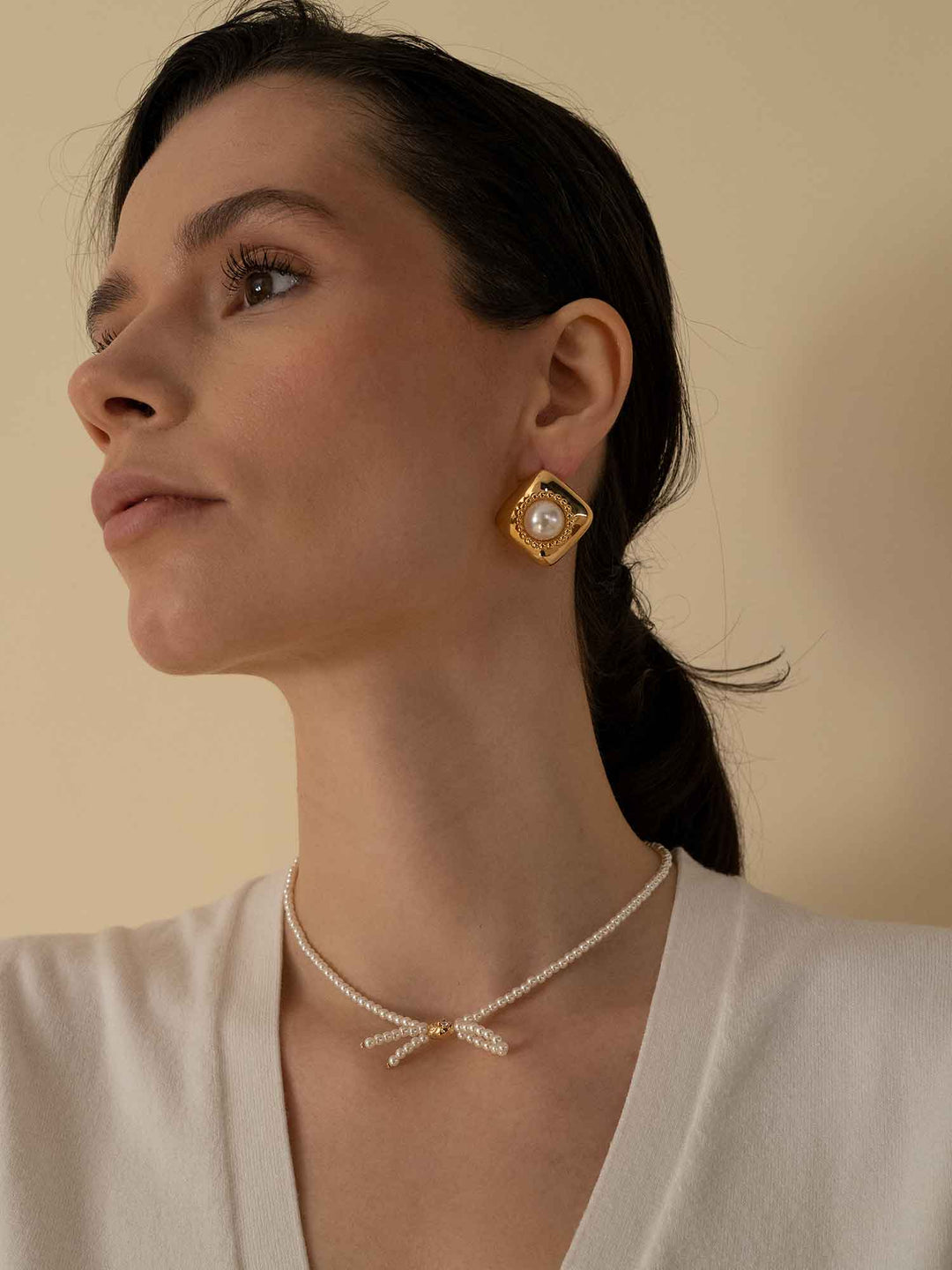 Melina Earrings Pearl