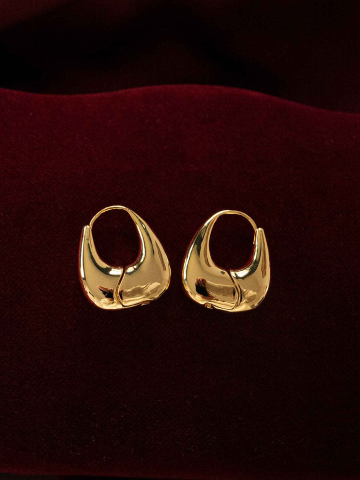 Lillian Hoop Earrings