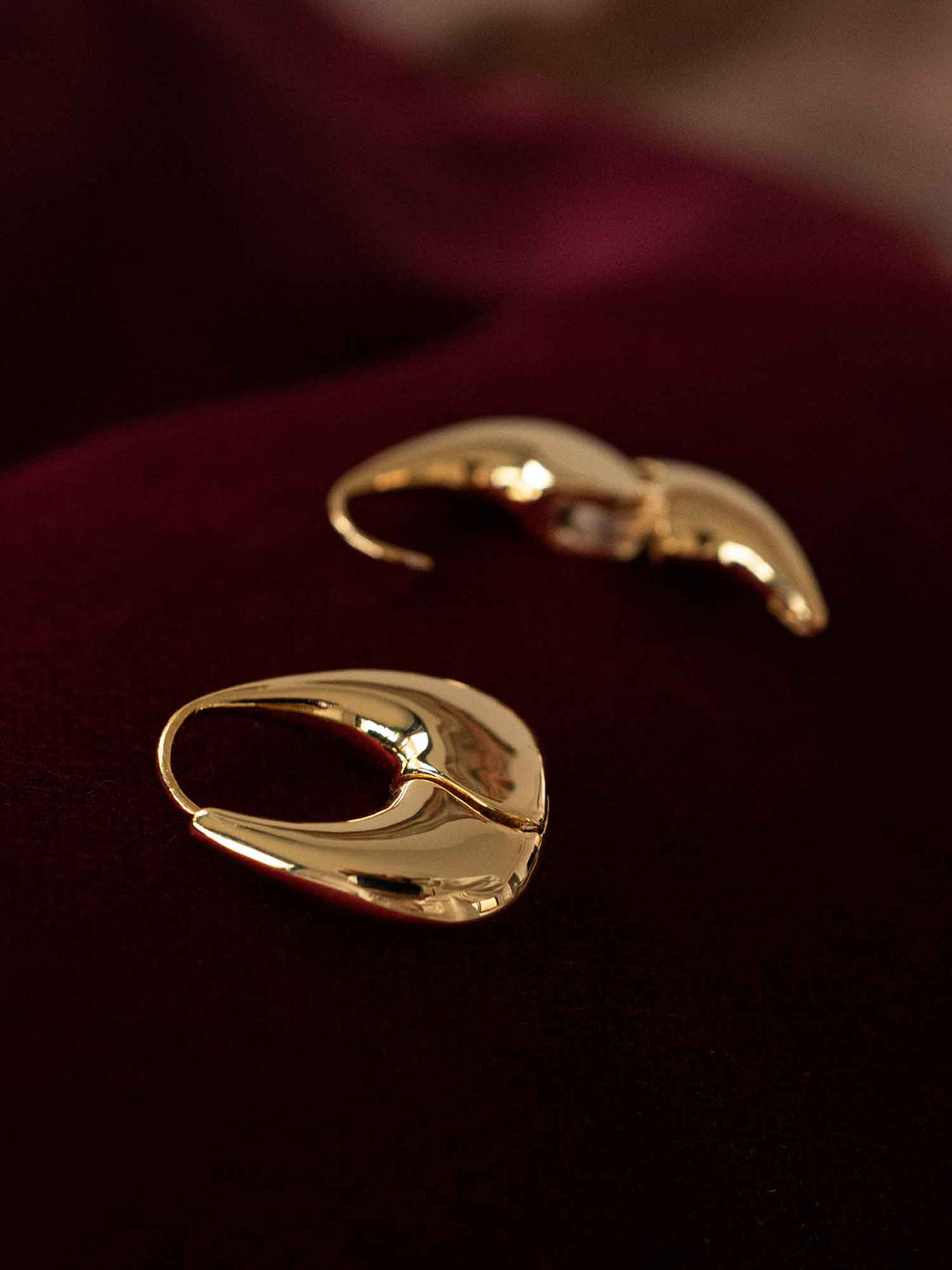 Lillian Hoop Earrings