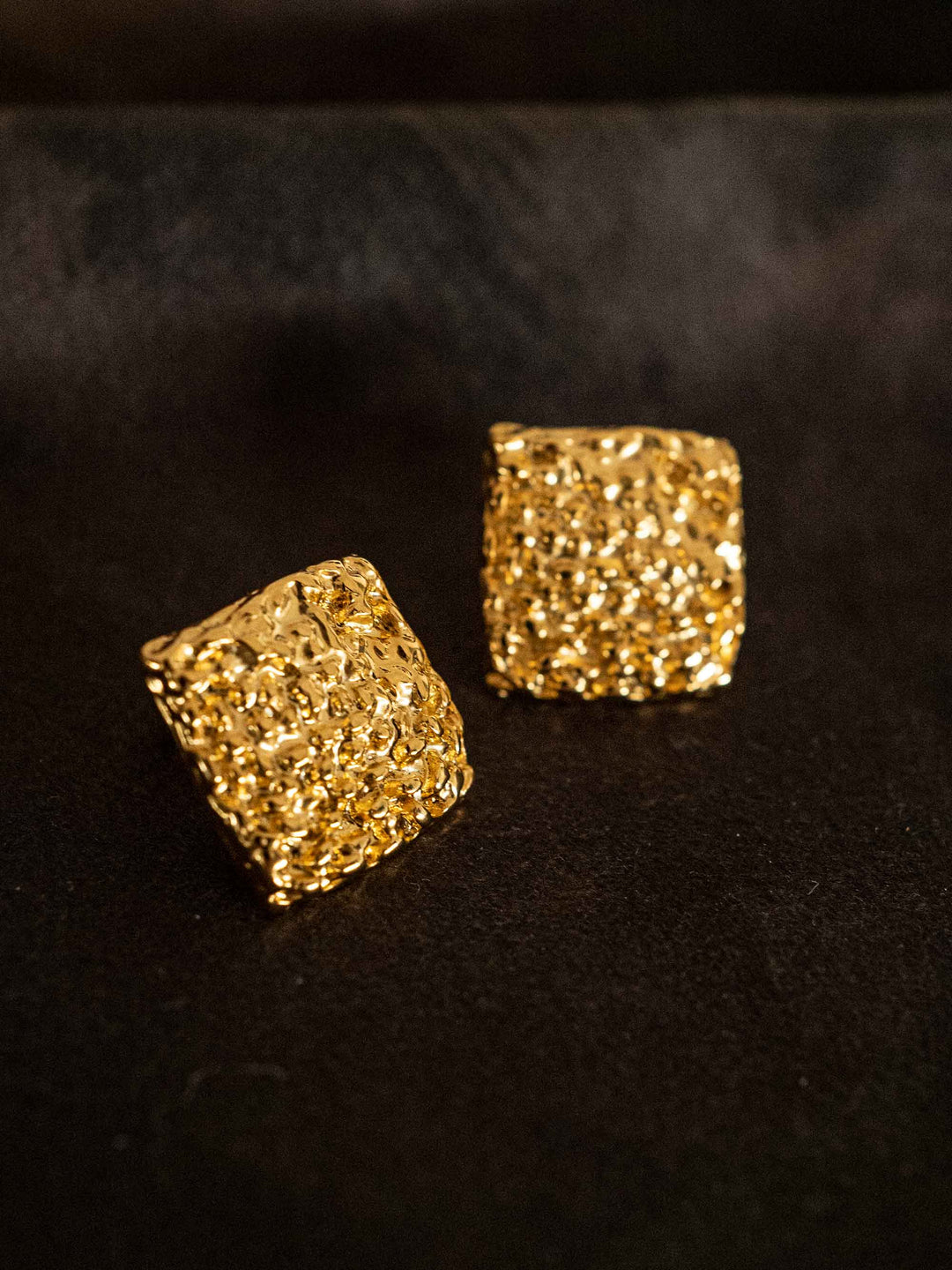 gold square pleated earrings
