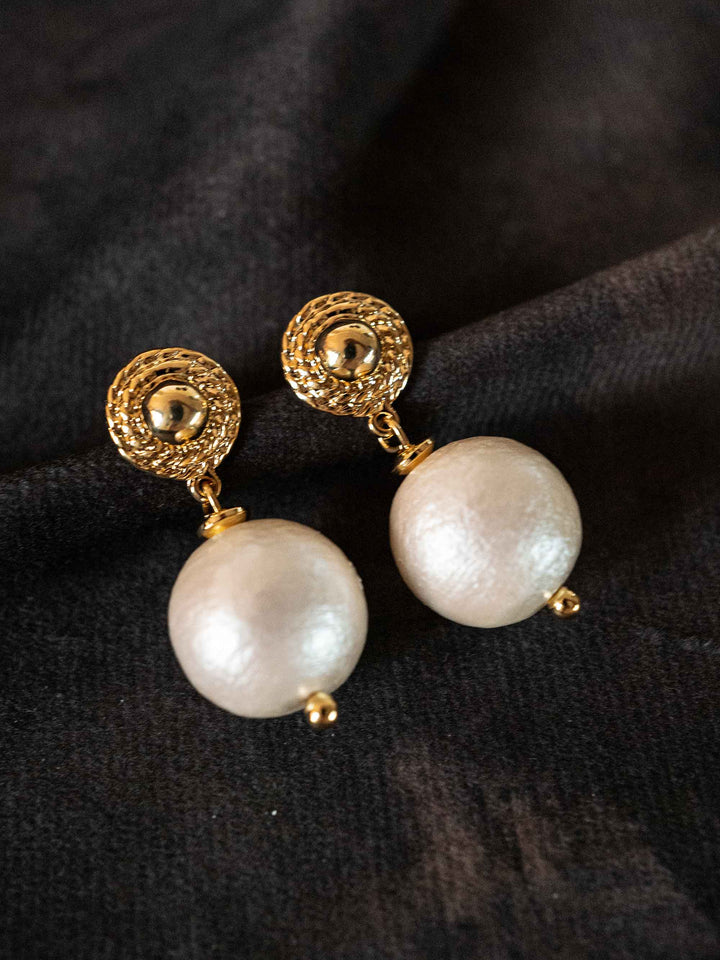 Cotton Pearl Dot Gold Earrings