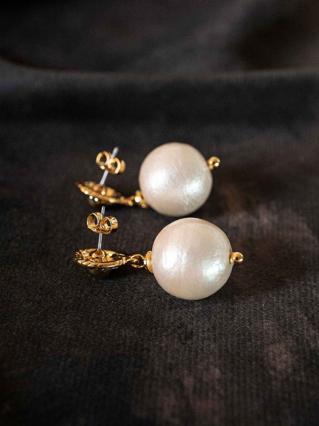 Cotton Pearl Dot Gold Earrings