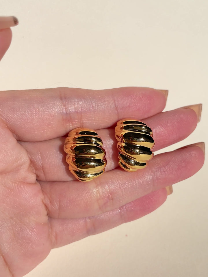 Simplicity Spiral Gold Earrings