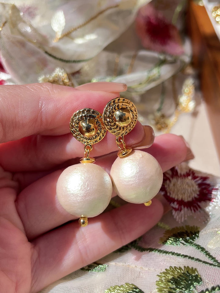 Cotton Pearl Dot Gold Earrings