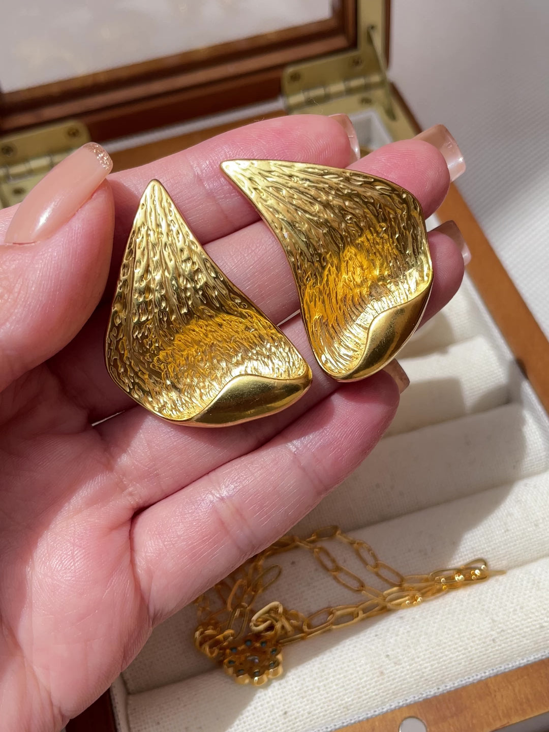 Angel Wings Gold Earrings